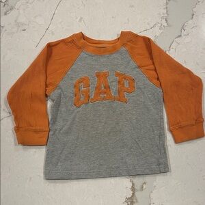 GAP Kids Long Sleeve Tee in Orange and Gray
